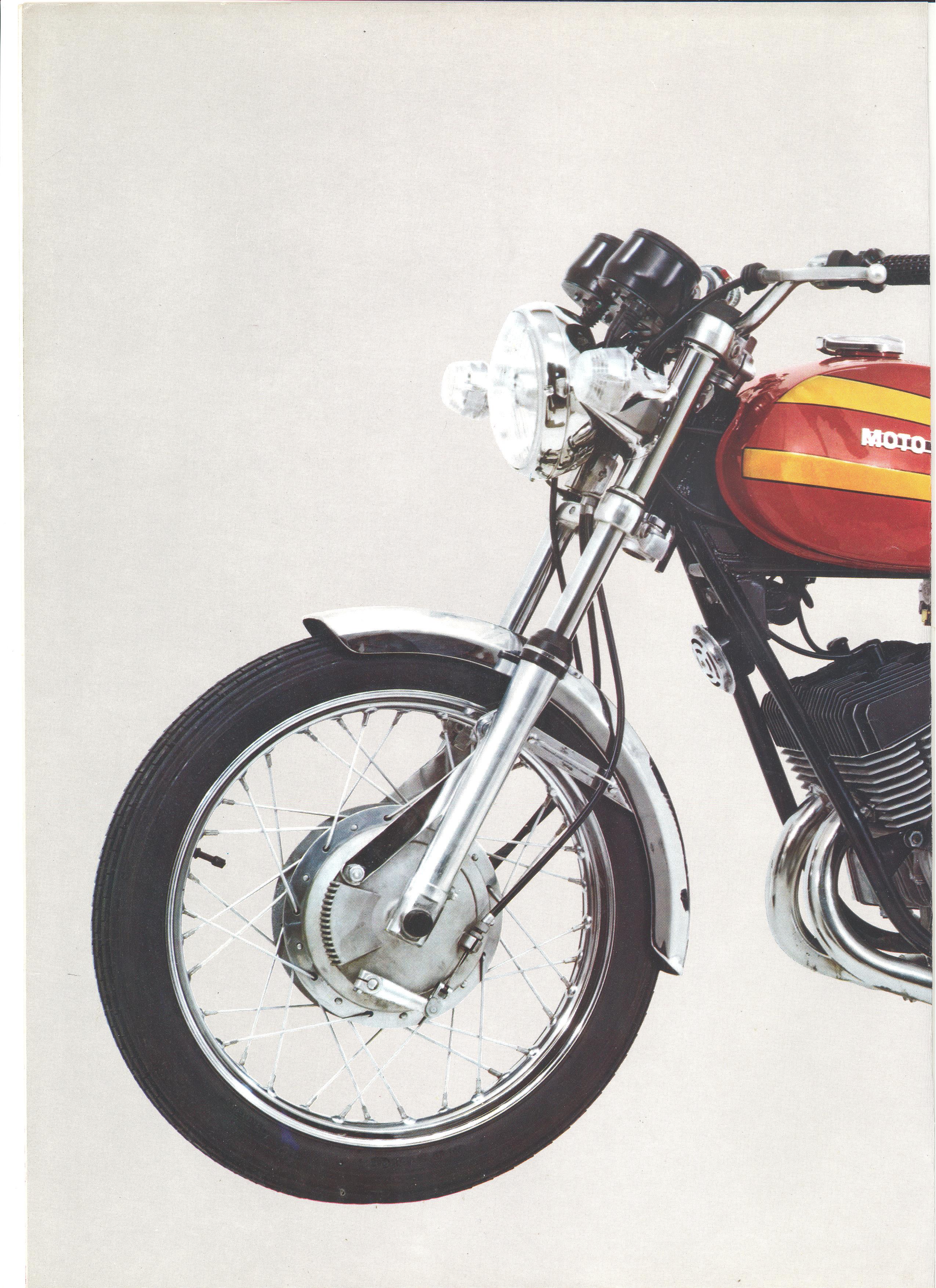 Moto Guzzi factory brochure: 250 TS