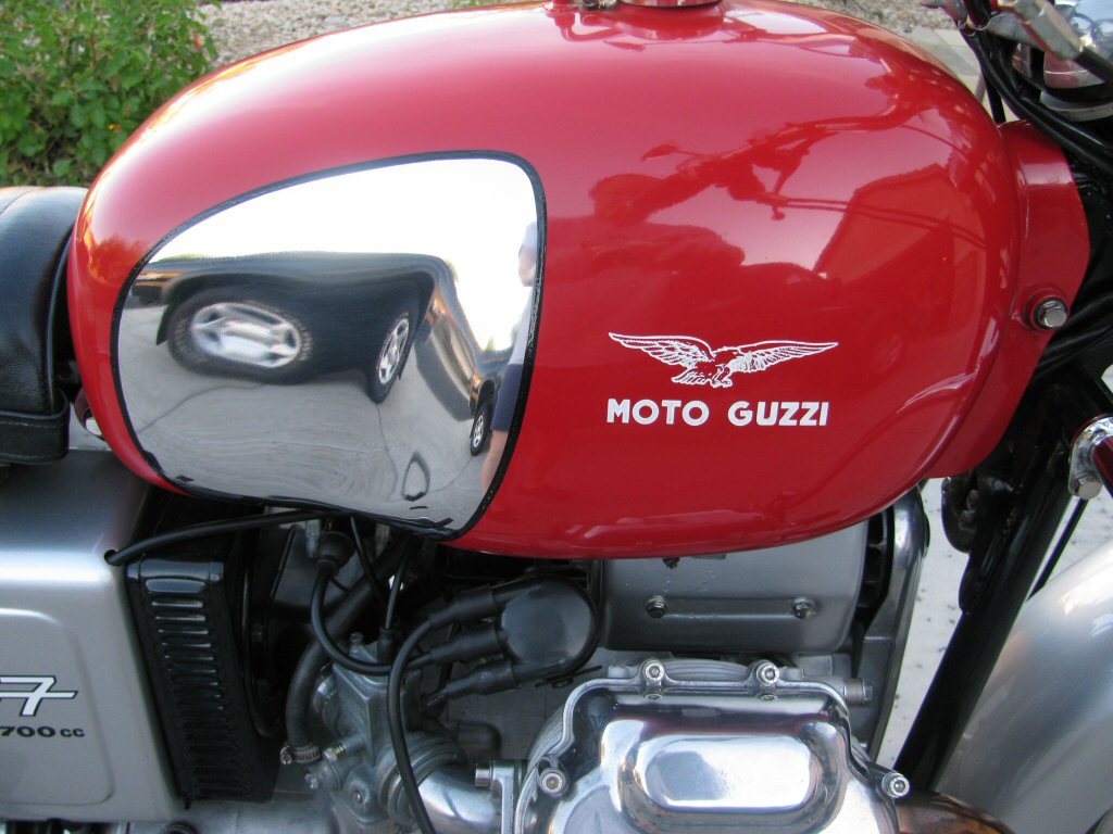 Robert Scharf's Moto Guzzi V700.