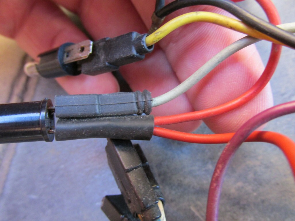 Dash wiring for a 1985 Moto Guzzi Le Mans 1000 (MG# 28747261).