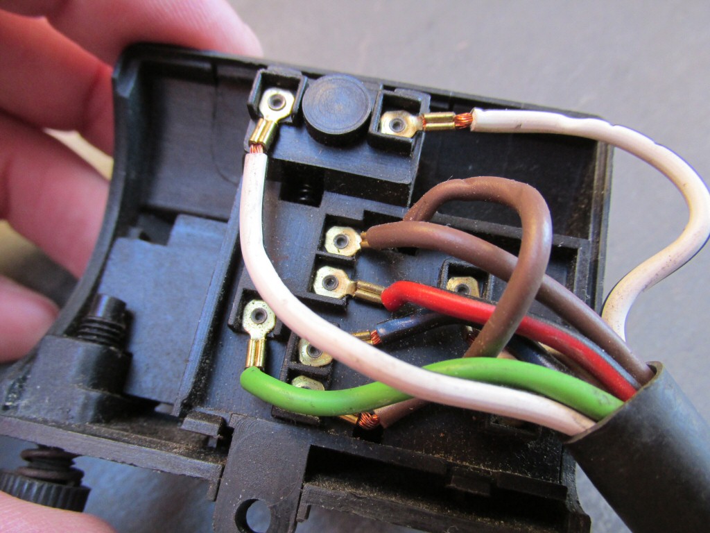 Right handlebar switch wiring for a 1985 Moto Guzzi Le Mans 1000 (MG# 28750340).